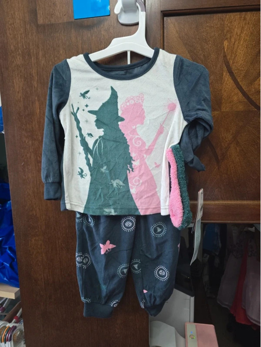 2t brand new wicked pajamas with socks, item, 158G7